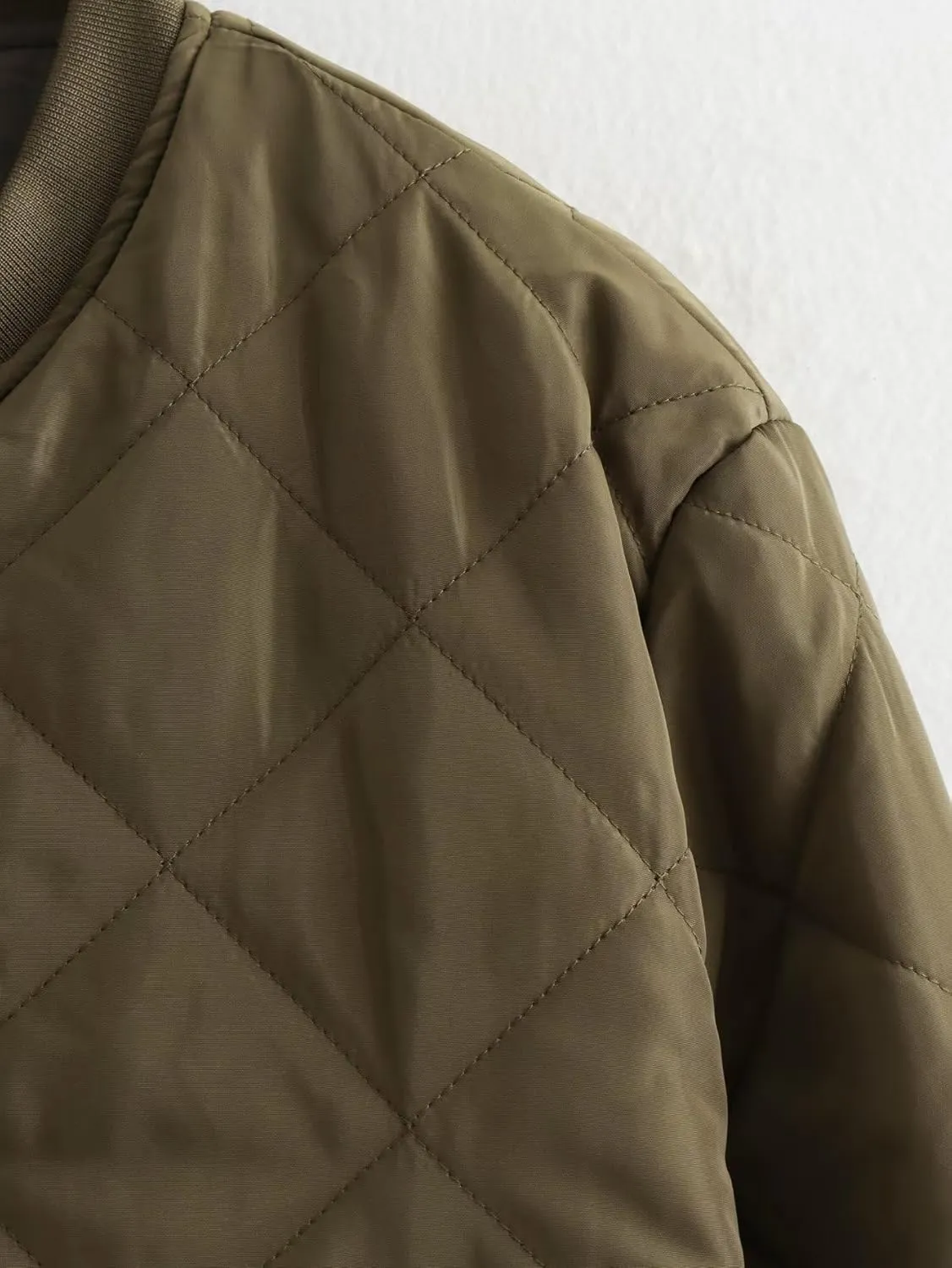 Bomber Jacket Women Dolman Quilted Jackets Lightweight Fall Clothes Casual Coat Button Down Outwear Windbreaker Pocket