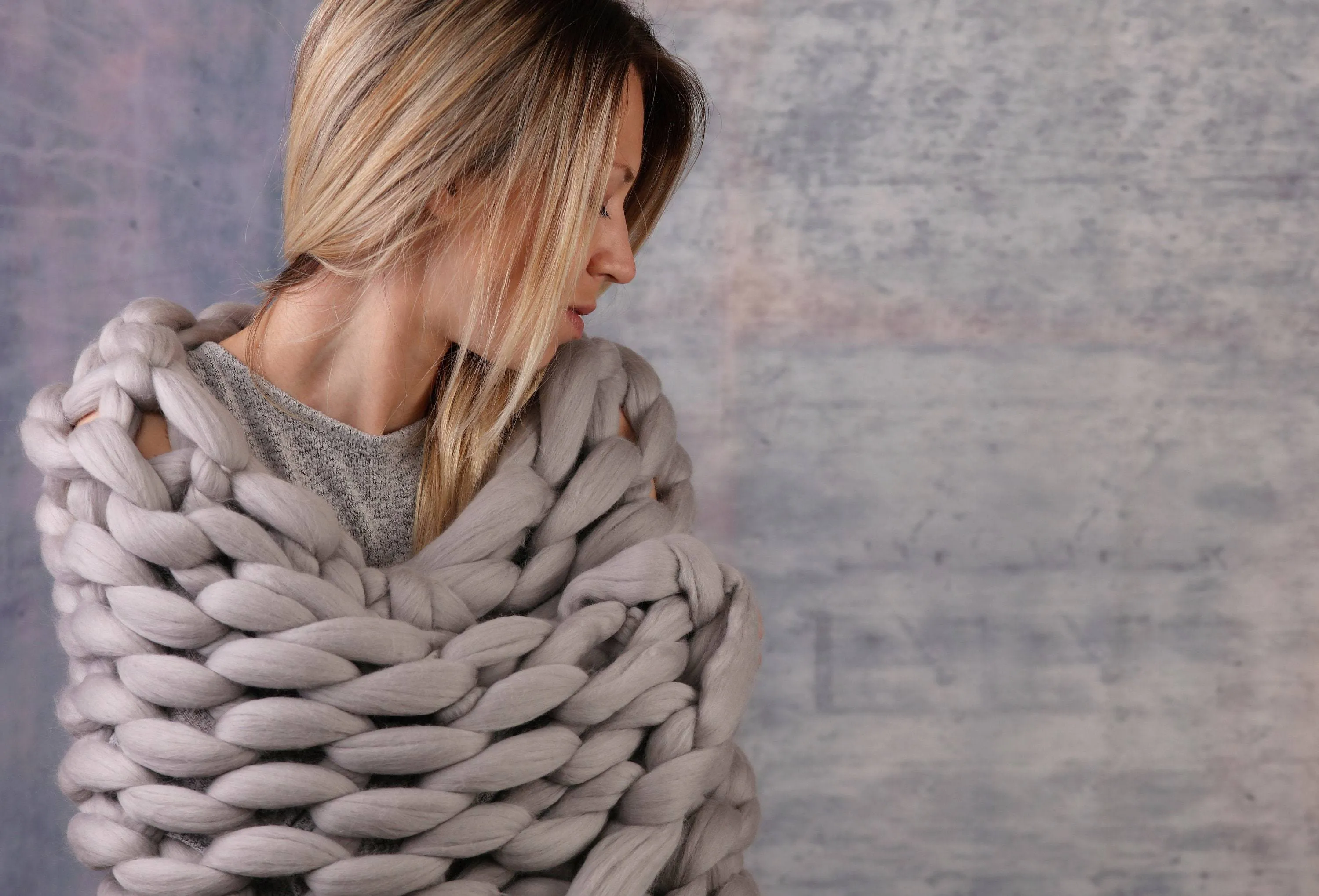 Gray Chunky Knit Blanket, Giant Knit Blanket, King Knit Blanket Wool 88" x 108" Large Blanket, Chunky yarn blanket, Silver Chunky knit, Grey