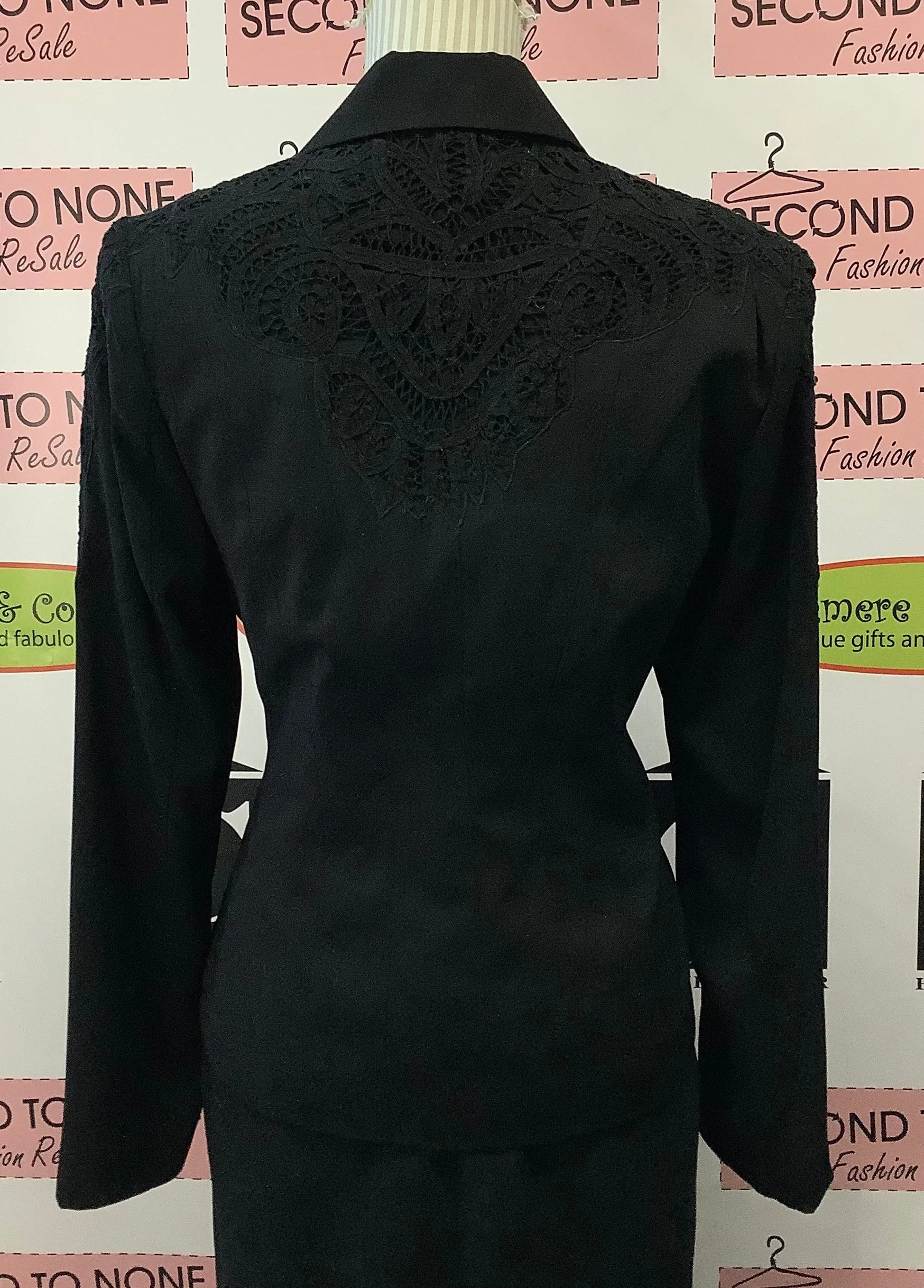 Vintage Lace   Lovely Blazer (Size XL)