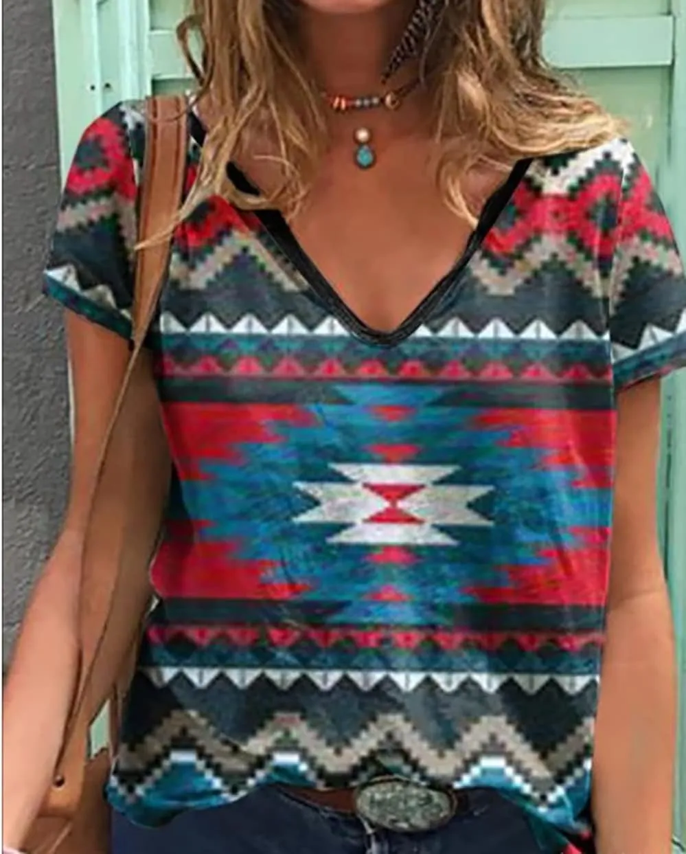 Women's Western Ethnic V-Neck Short Sleeve T-Shirt, Retro Aztec Ethnic Geometric Argyle Pattern Summer Casual T-Shirt