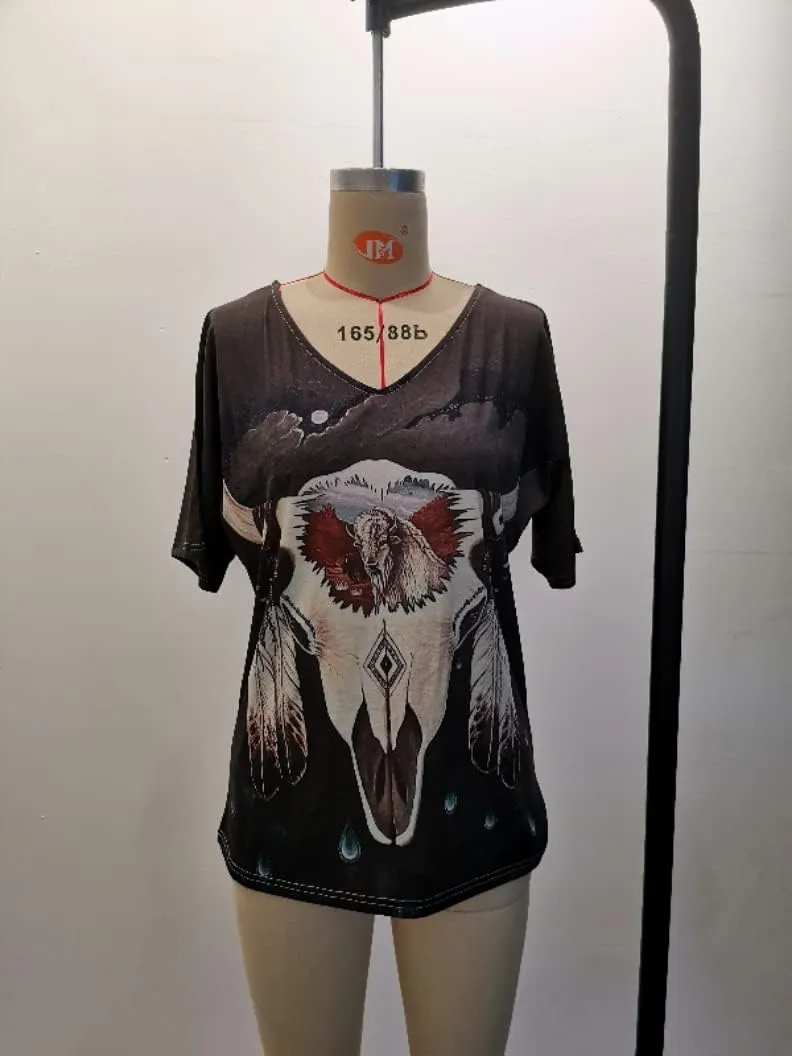 Women's Western Ethnic V-Neck Short Sleeve T-Shirt, Retro Aztec Ethnic Geometric Argyle Pattern Summer Casual T-Shirt