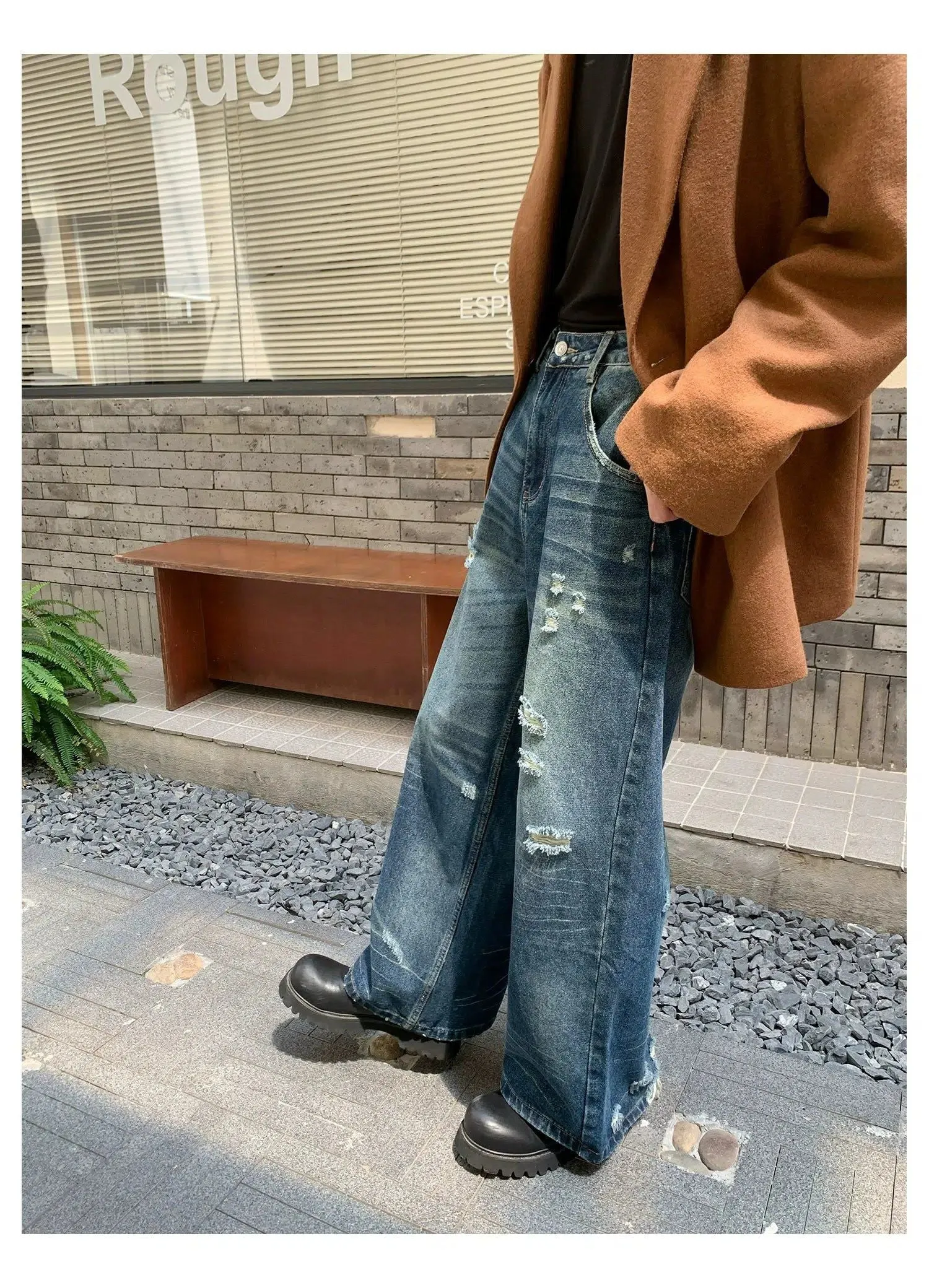 Woo Distressed Hole Straight Jeans